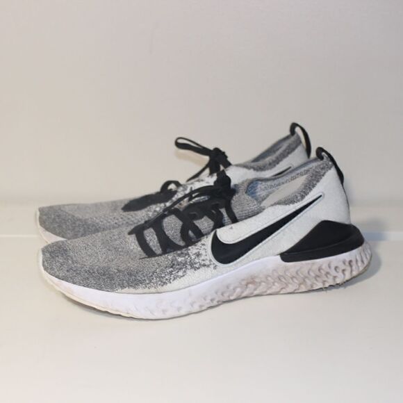 Nike Epic React Flyknit Men Size 11 - Picture 2 of 9